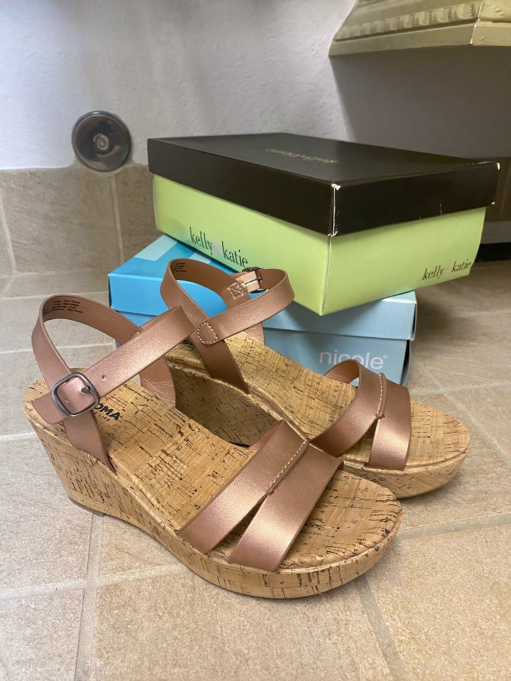 Sonoma Rose Gold Cork Wedge Sandals 71/2 good condition.  Heel 3”